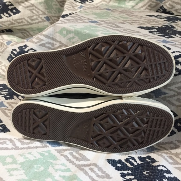 New RARE Converse Olive Green Studded High Tops - Picture 5 of 7